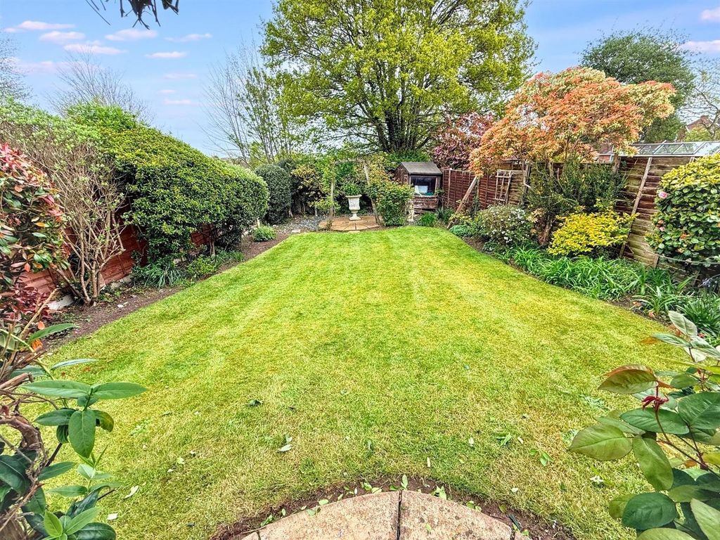 Property photo 2 of 19