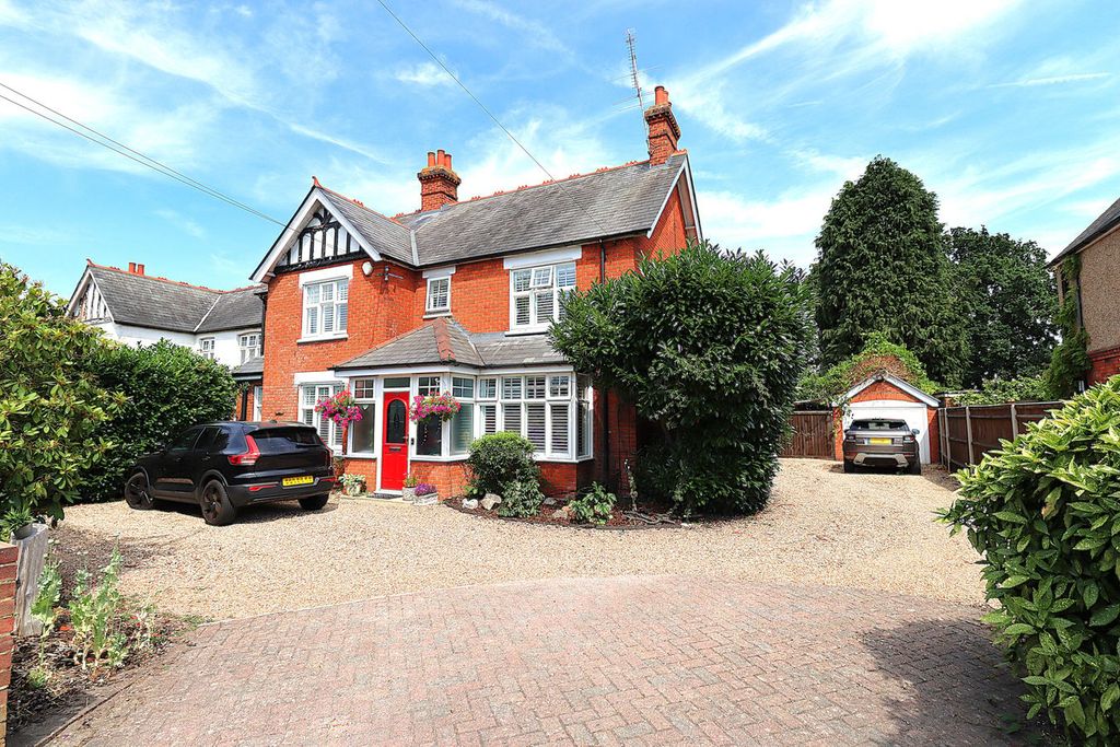 Property photo 1 of 29