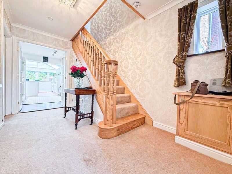 Property photo 2 of 24