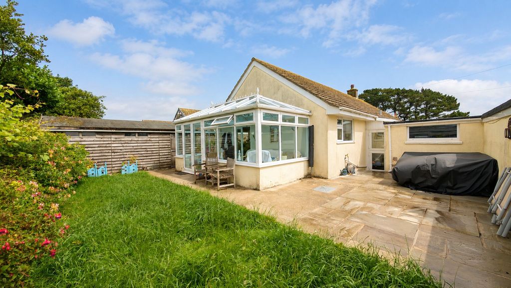 Property photo 2 of 24 External