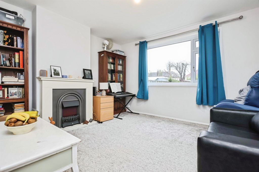 Property photo 2 of 15