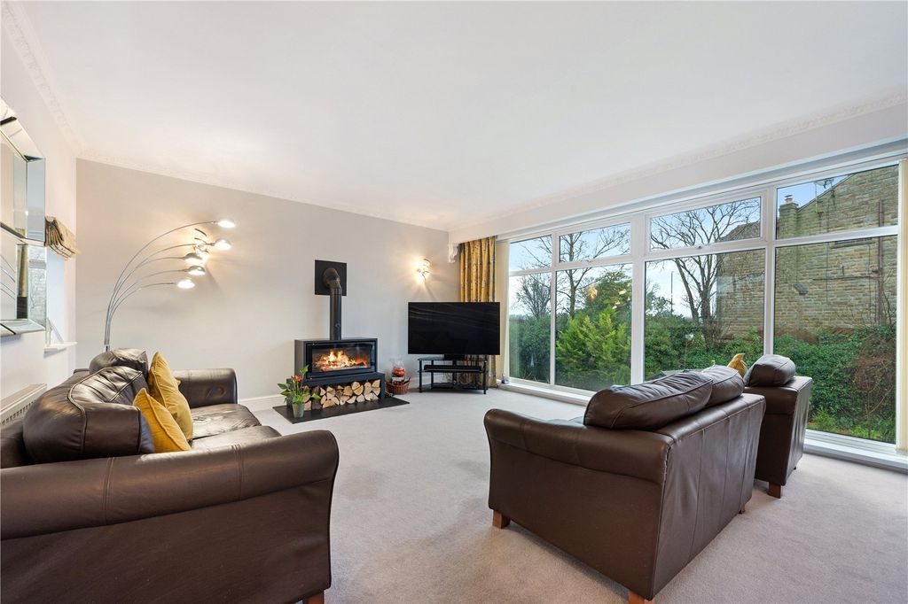 Property photo 2 of 20 Picture No. 10