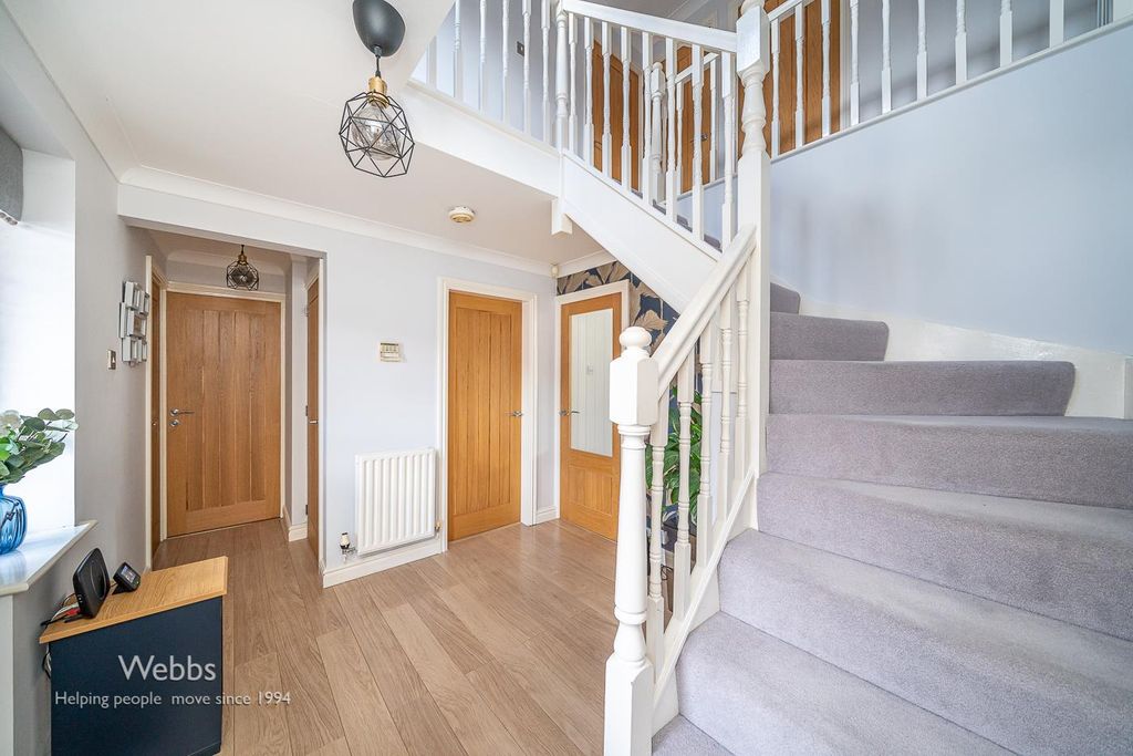 Property photo 3 of 25 Â©Webbsâ© (17 Of 39).Jpg
