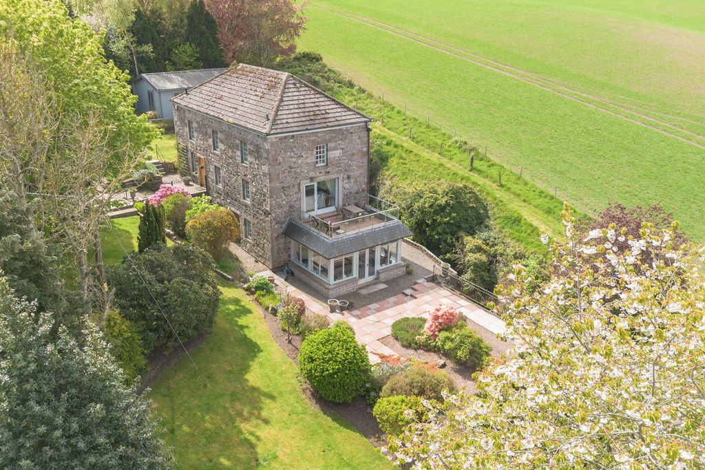 Property photo 1 of 44 Aerial Of Heron House