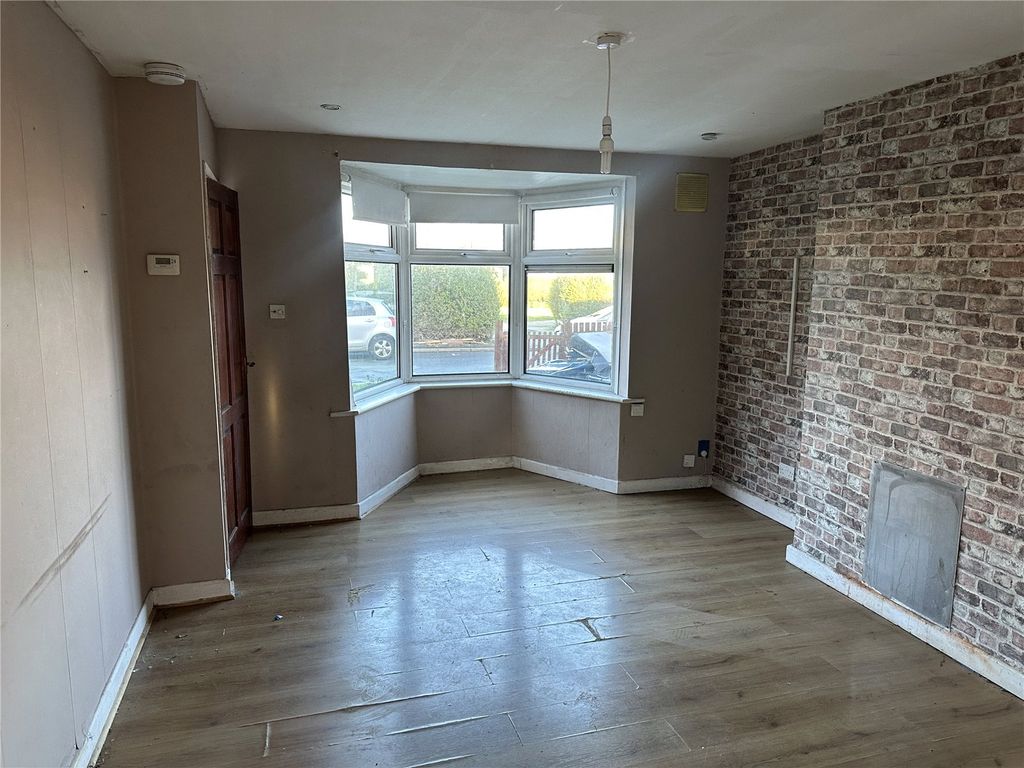 Property photo 2 of 12 Picture No. 07