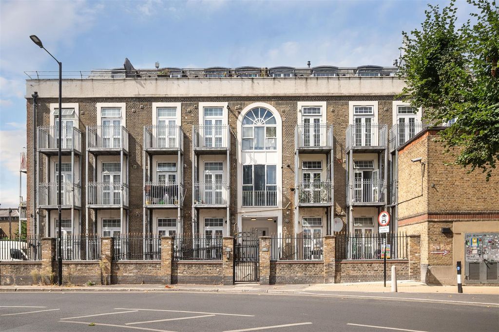 Property photo 1 of 11 P01 (46).Jpg