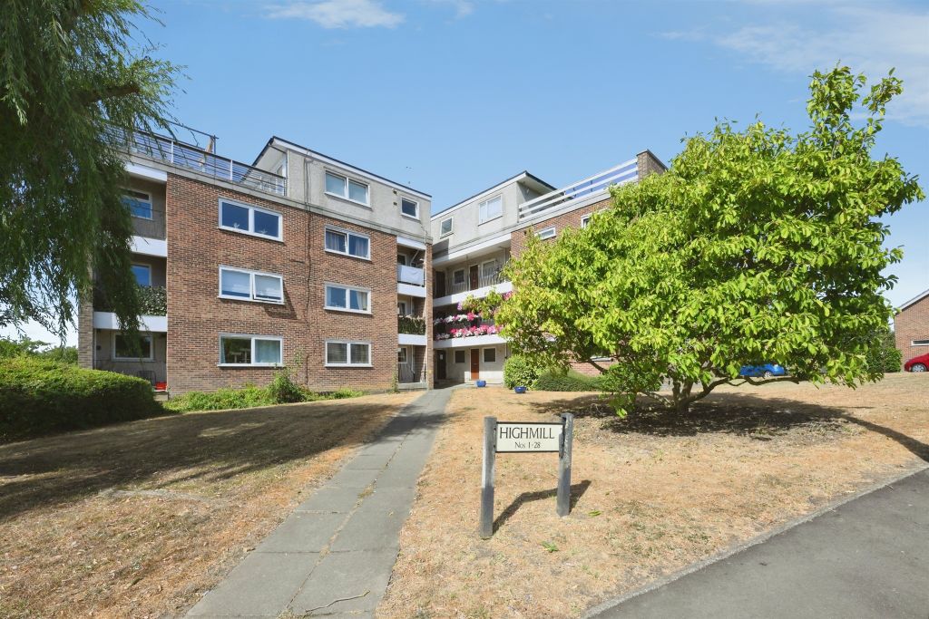 Property photo 1 of 14