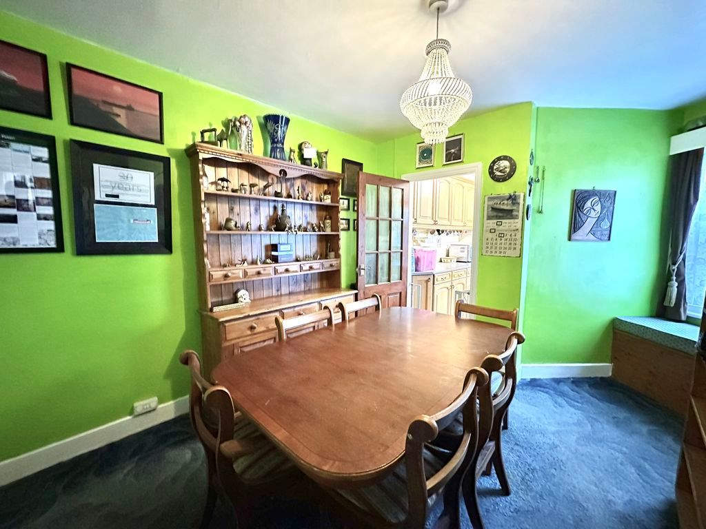 Property photo 3 of 17 Photo 3