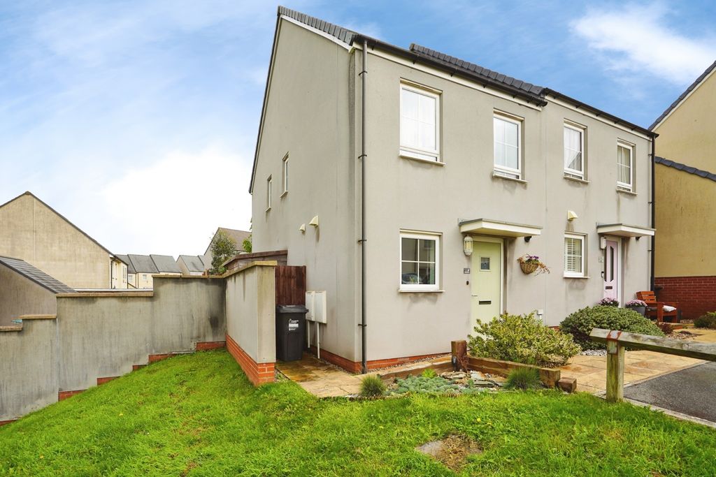 Property photo 1 of 35 Pbox-Img.Jpg