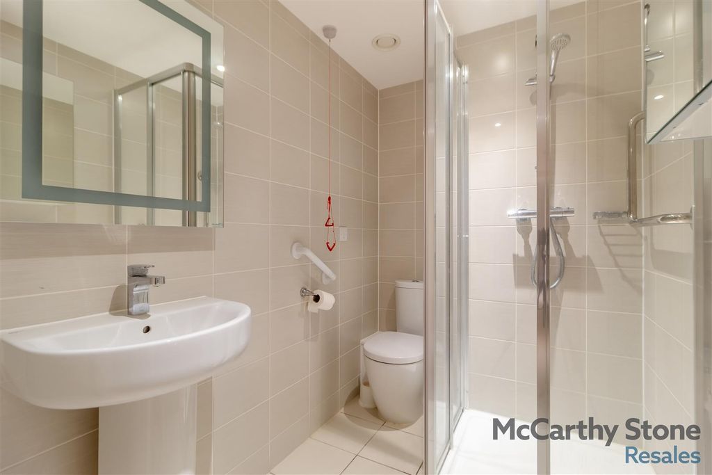 Additional image 16 of 2 bed flat for saleHadleigh Road, Frinton-On-Sea CO13
