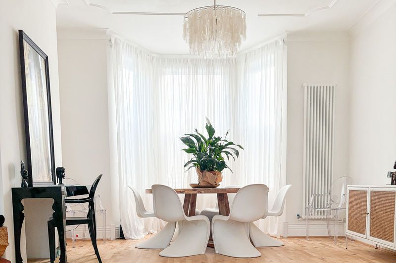 Property photo 1 of 38 Grimsby Road