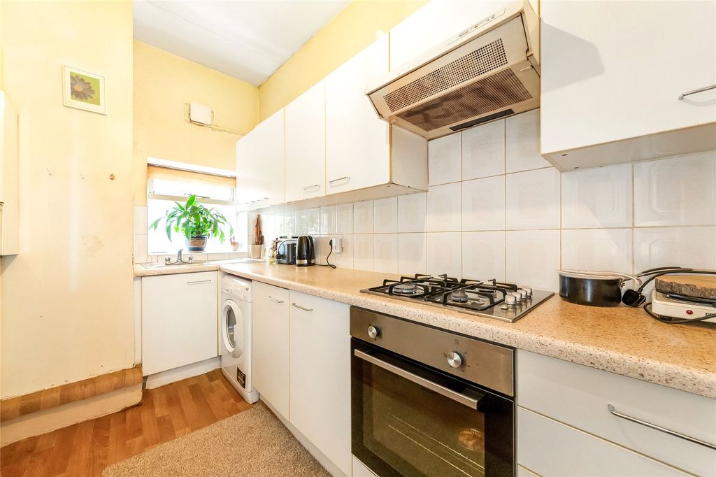Property photo 3 of 14 Picture No. 04