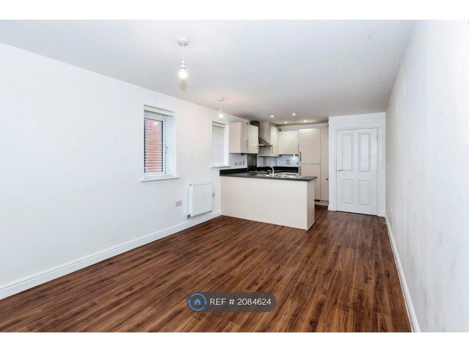 Property photo 2 of 8