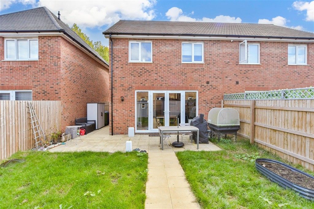 Property photo 1 of 8 Rear Elevation