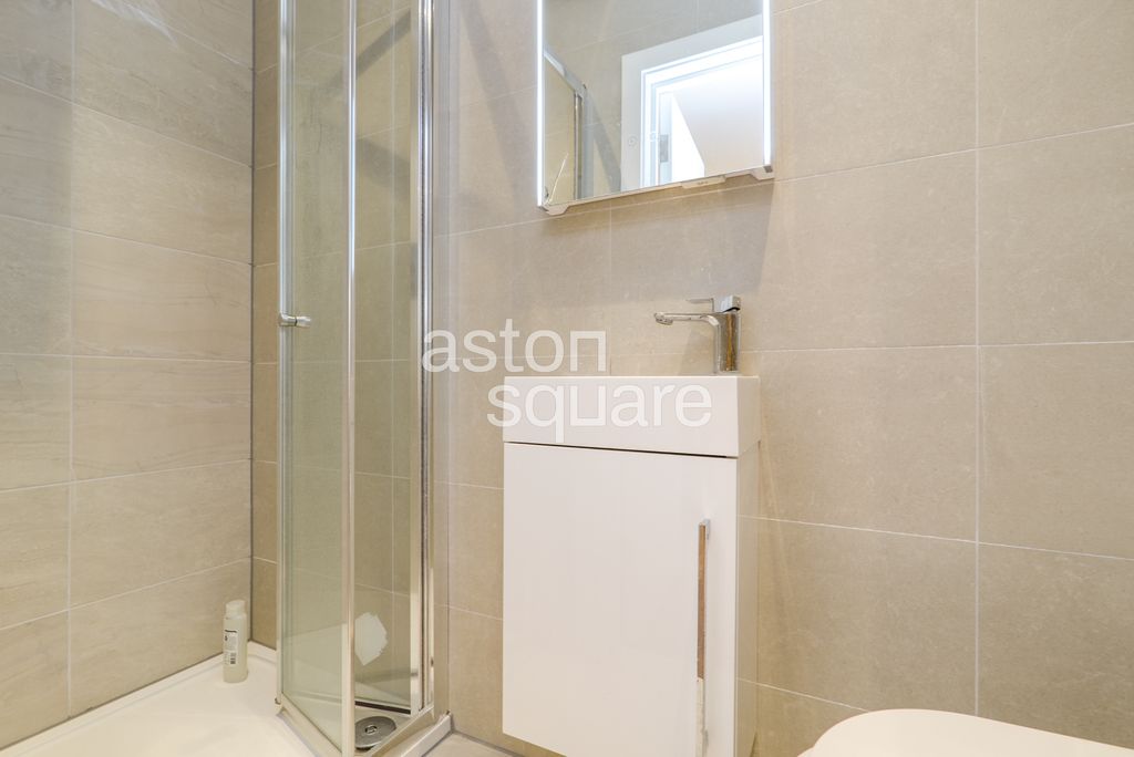 Property photo 3 of 3