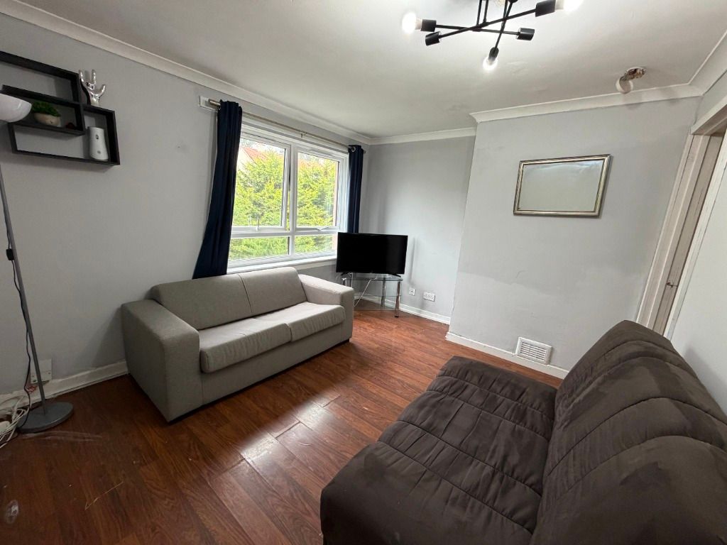 Property photo 2 of 12 Photo 2