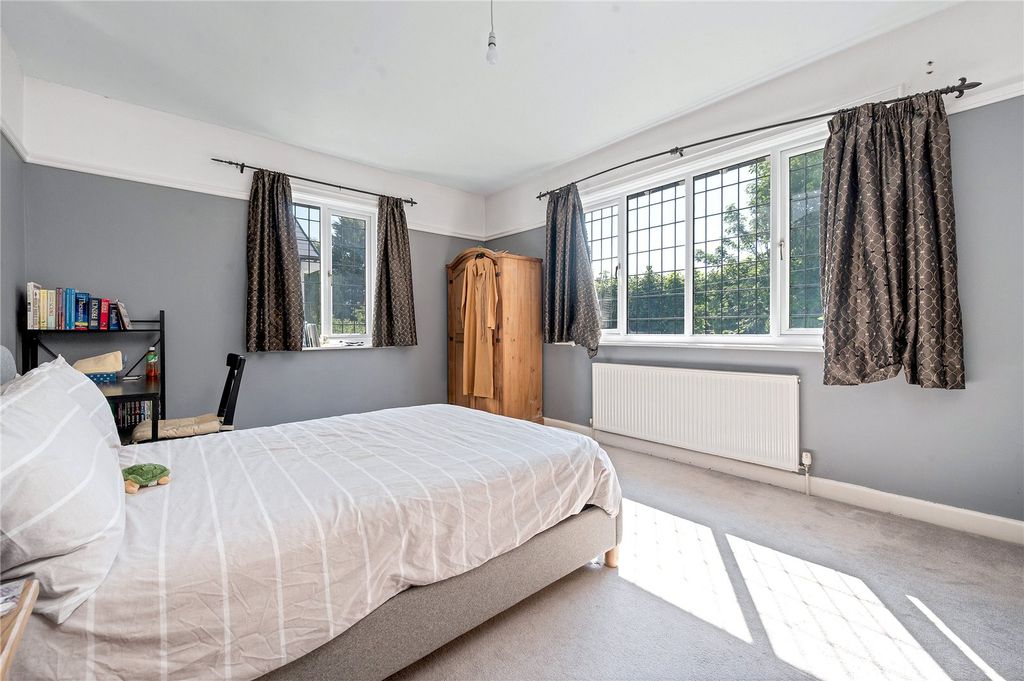 Additional image 19 of 6 bed detached house for saleToller Road, Stoneygate, Leicester LE2