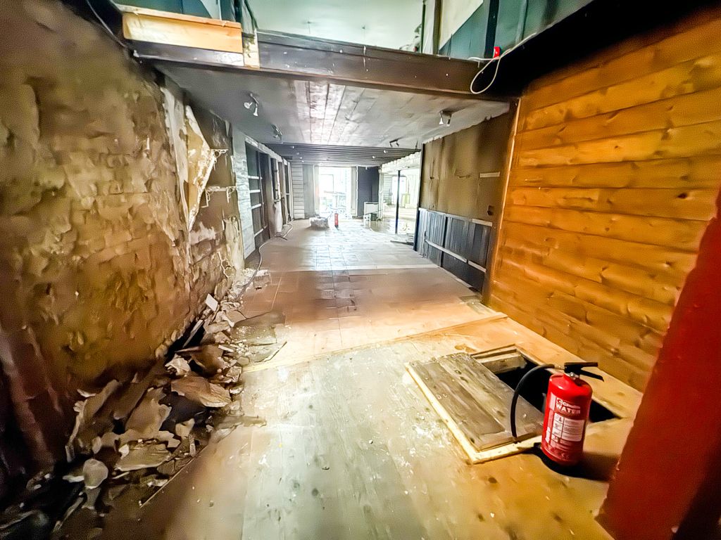 Property photo 3 of 10 Photo 4