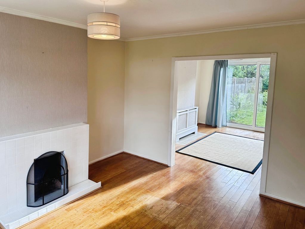 Property photo 3 of 24 Lounge &amp; Dining Rooms