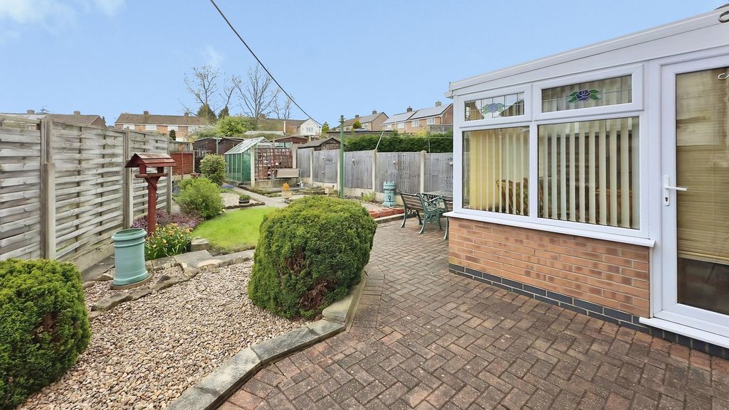 Property photo 2 of 30