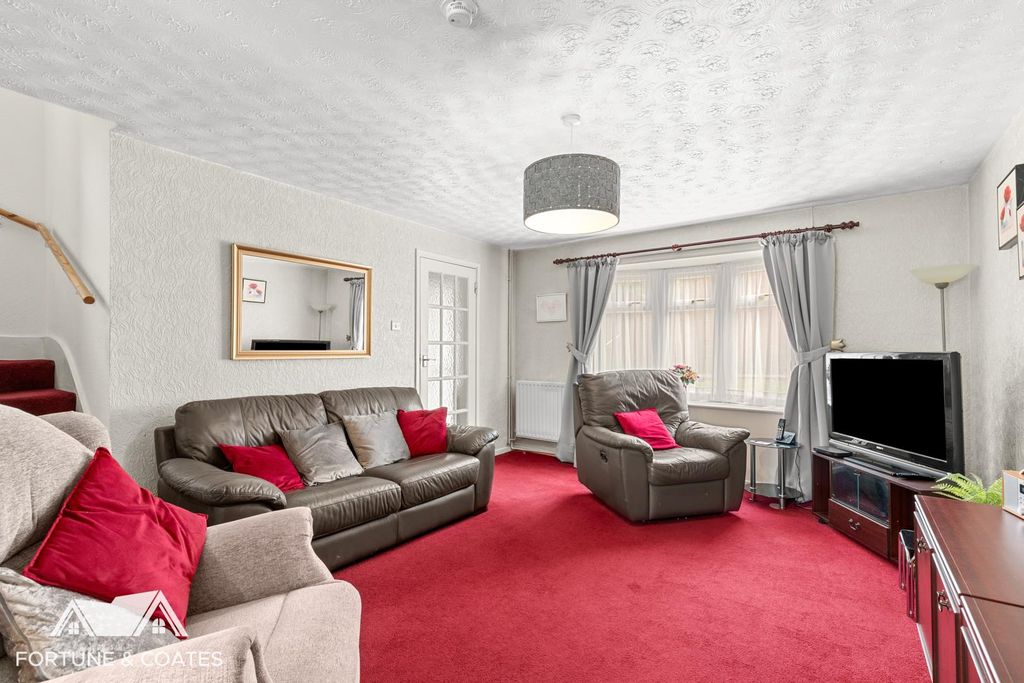 Property photo 2 of 17 Shawbridge_10.Jpg