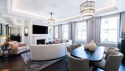 Property photo 1 of 9 Living Room