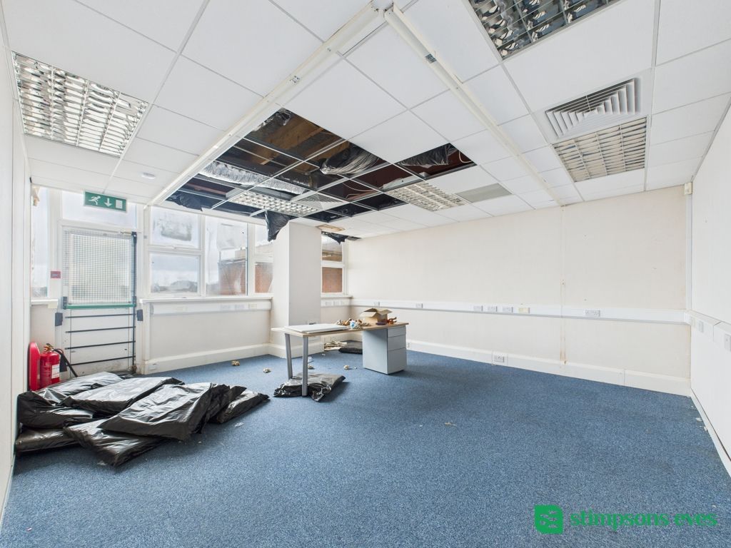 Property photo 2 of 7 Photo 4