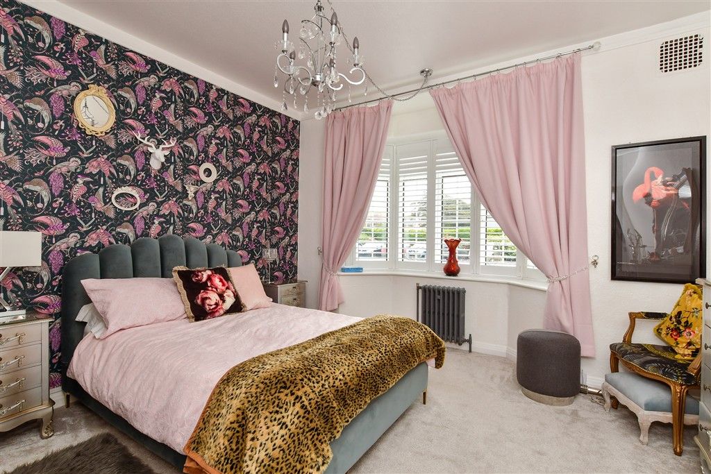 Property photo 3 of 13 Bedroom 1