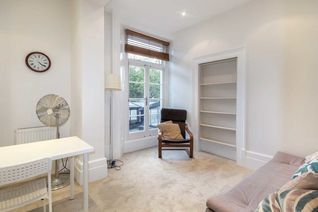 Property photo 2 of 4