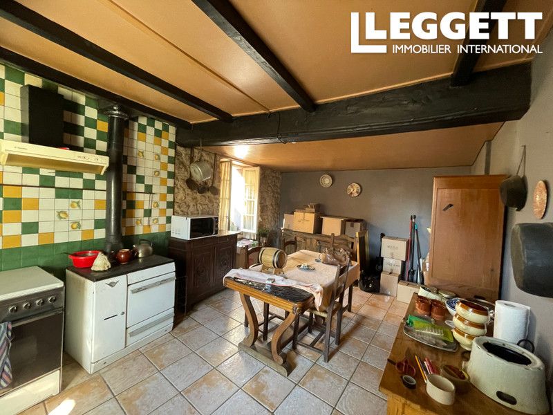 Property photo 3 of 10