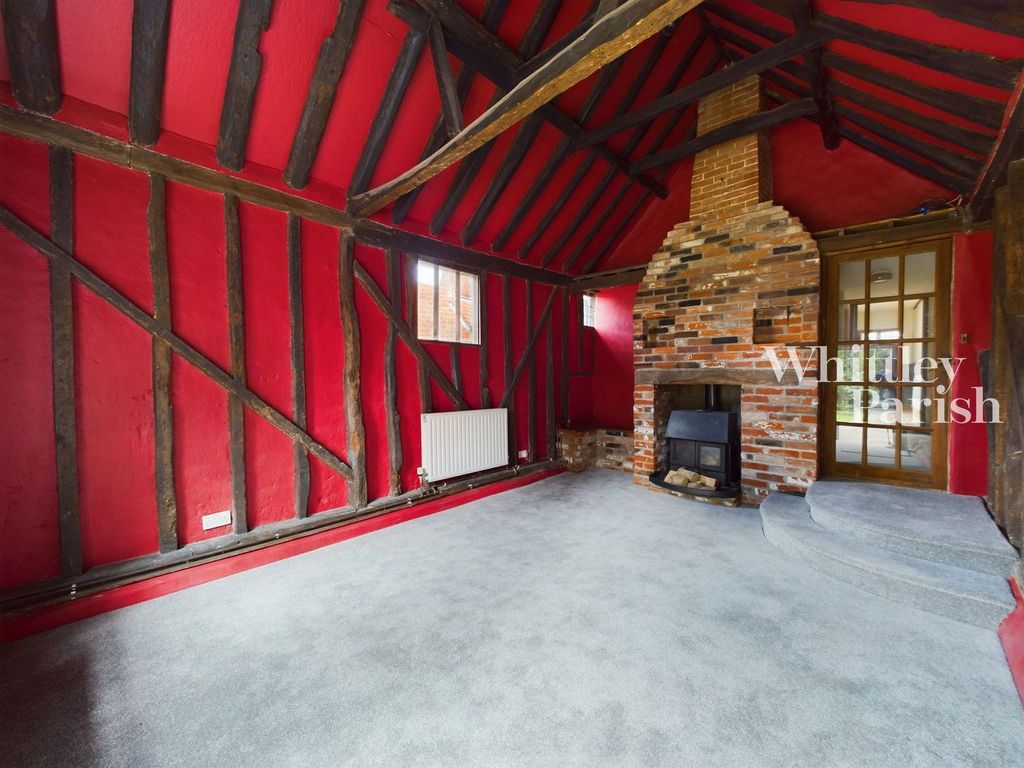 Property photo 3 of 25