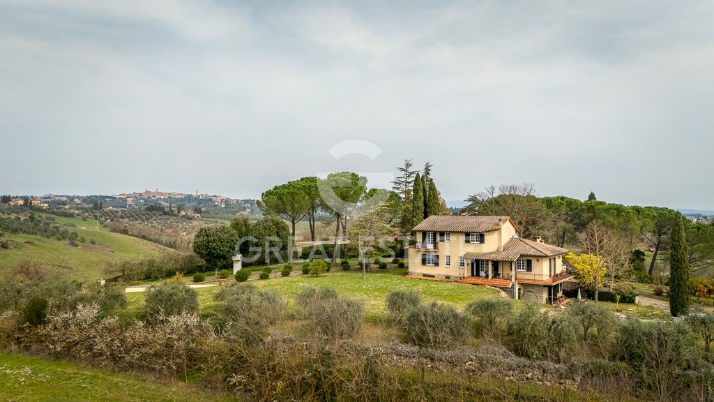 Property photo 1 of 53 Exteriors