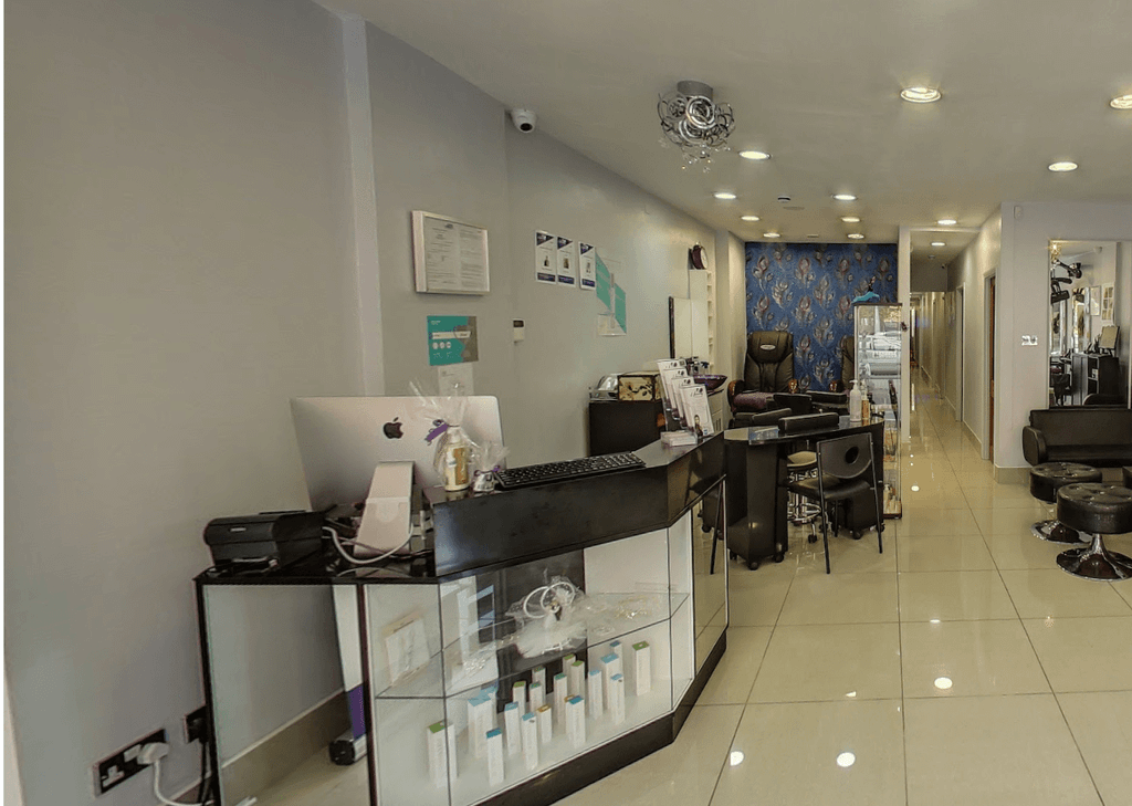 Property photo 1 of 2 Award-Winning & Established Beauty Salon €“ Prime Ealing Broadway High Street Location Business For Sale