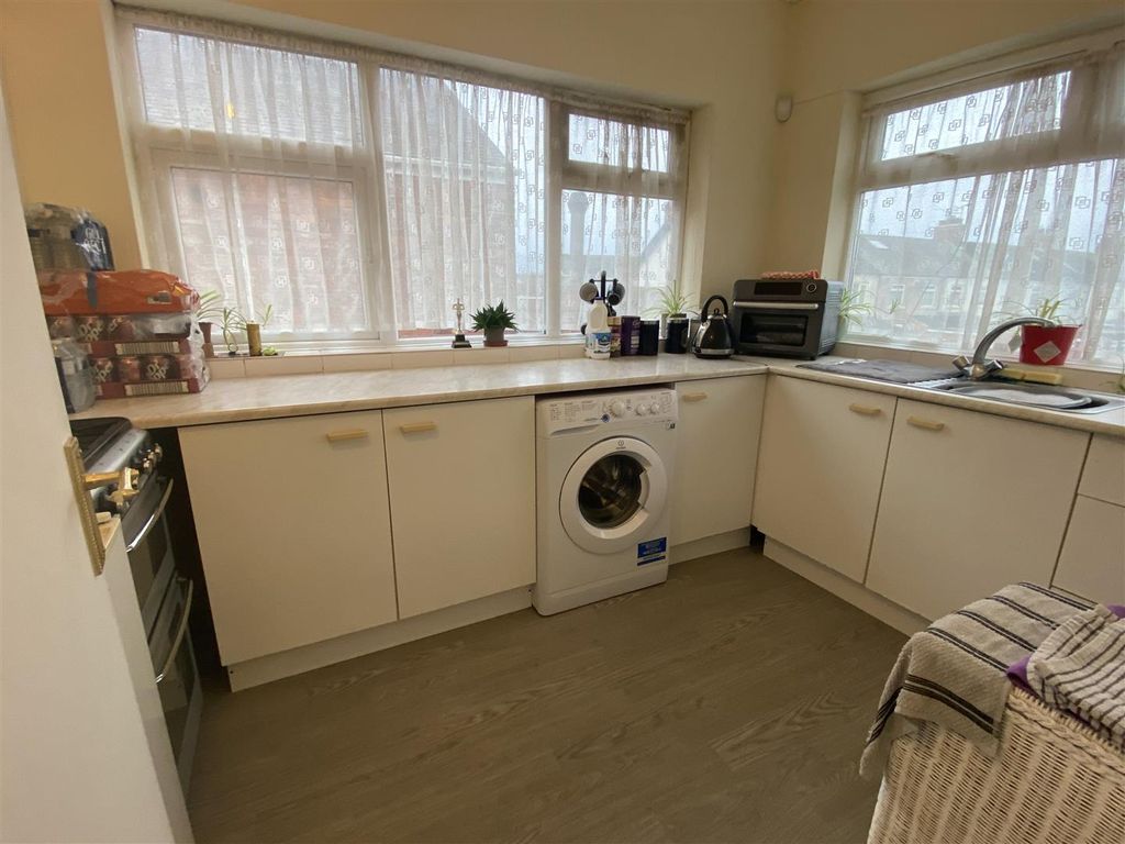 Property photo 2 of 10 Img_4205.Jpeg