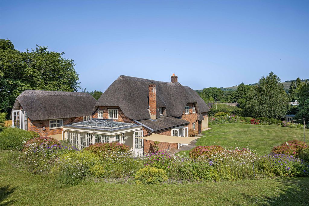 Property photo 1 of 21 Image