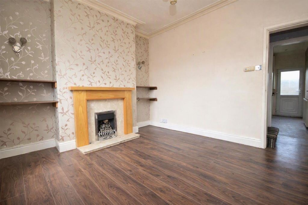 Property photo 2 of 14 Sanliv.Png