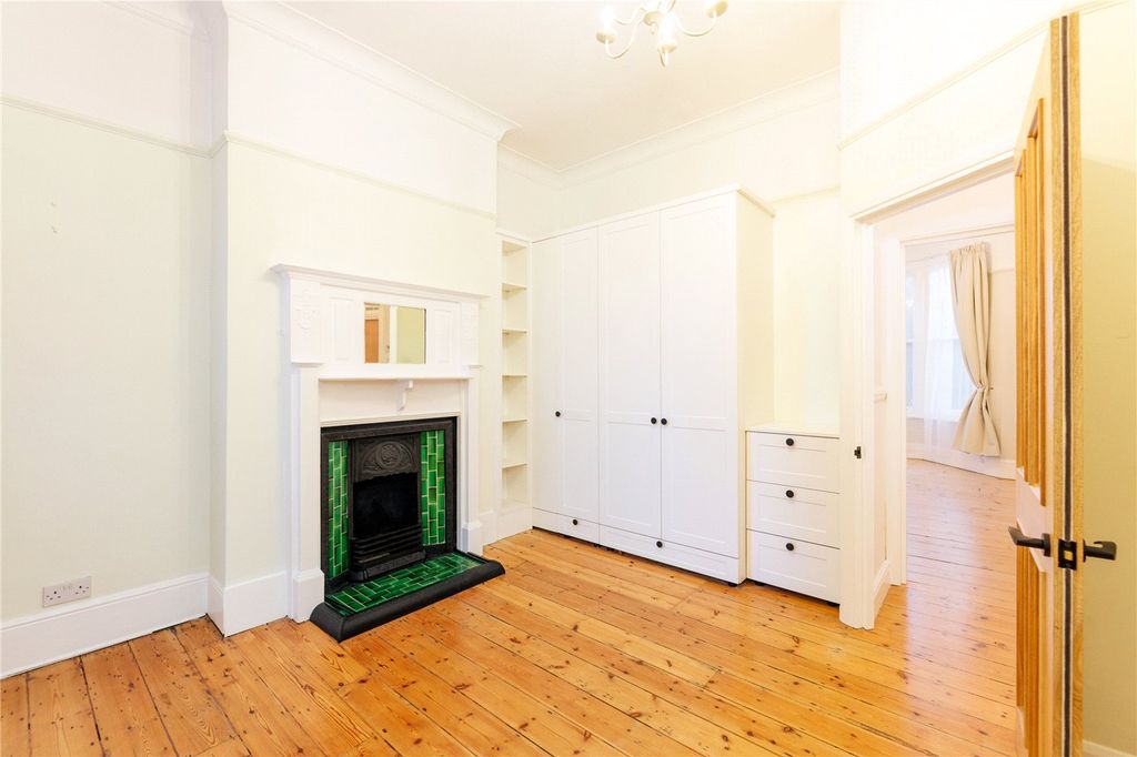 Property photo 3 of 9 Picture No. 02