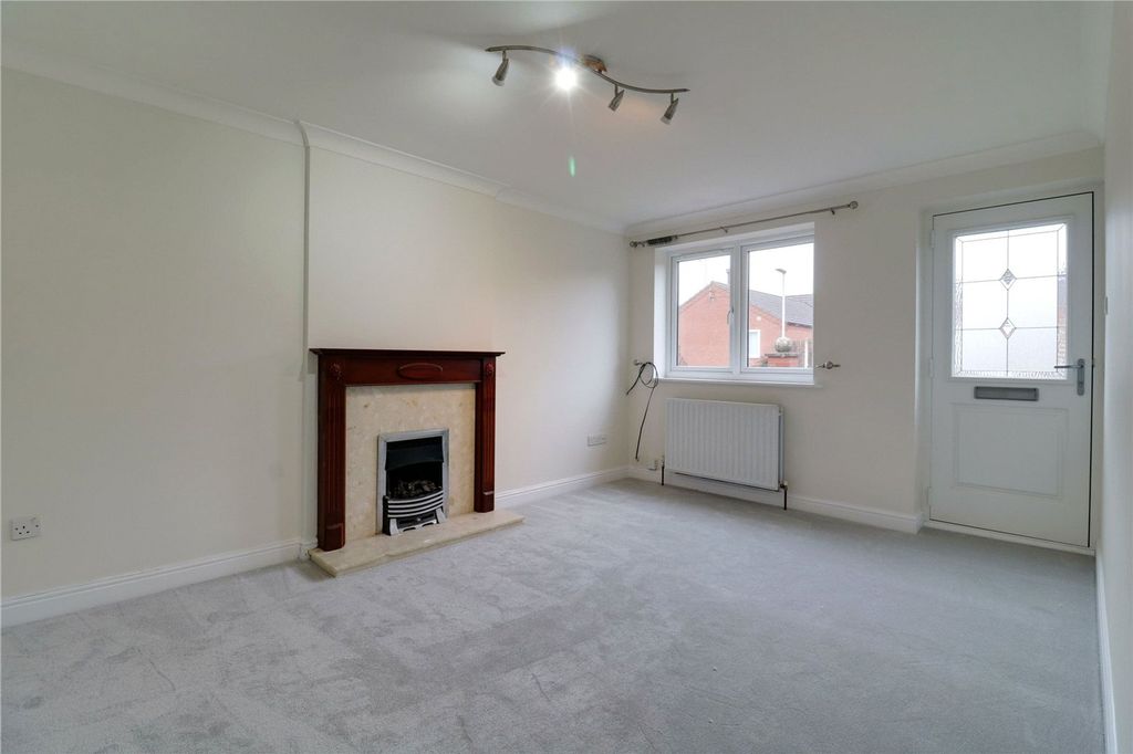 Property photo 3 of 11 Picture No. 08