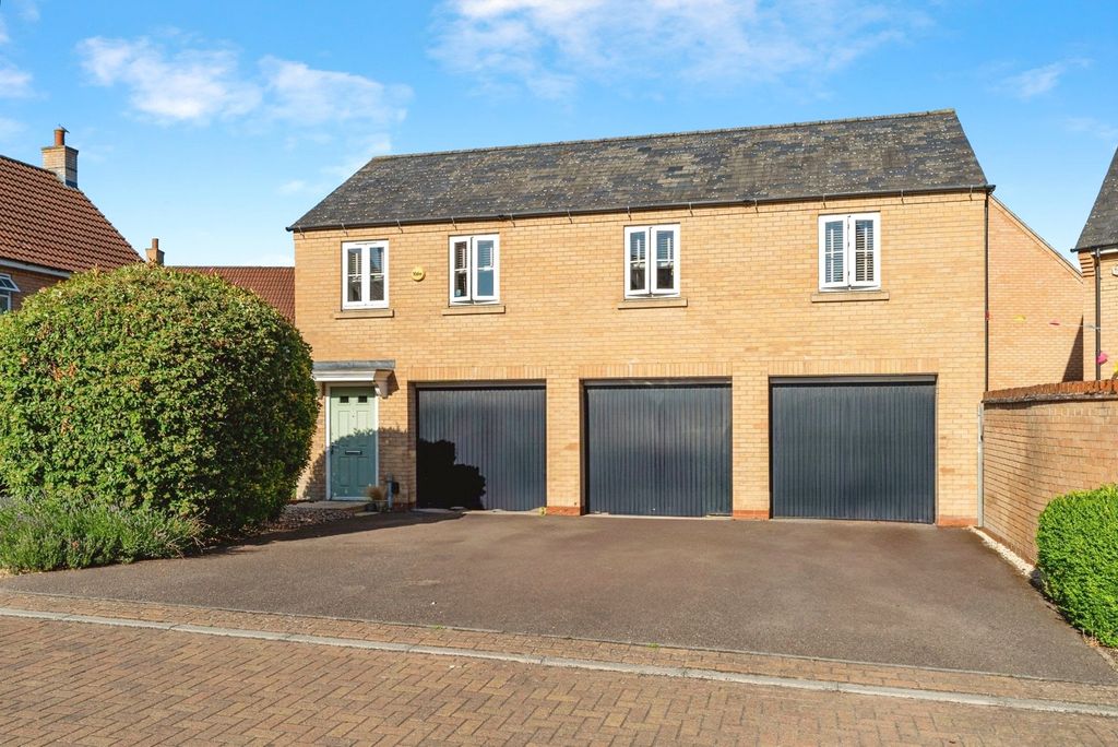 Property photo 1 of 24 Photo