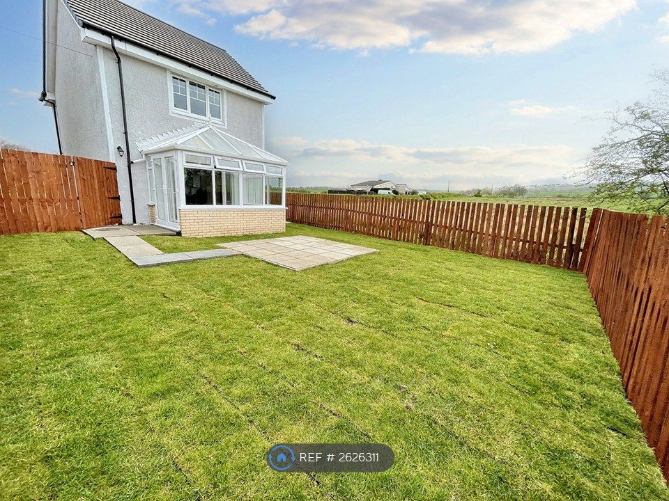 Property photo 2 of 12 Back