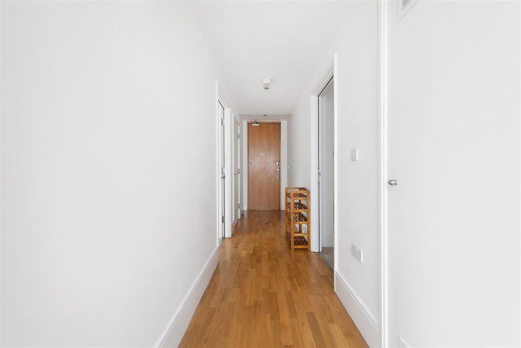 Property photo 3 of 15 41738_Hi_Res (6).Jpg