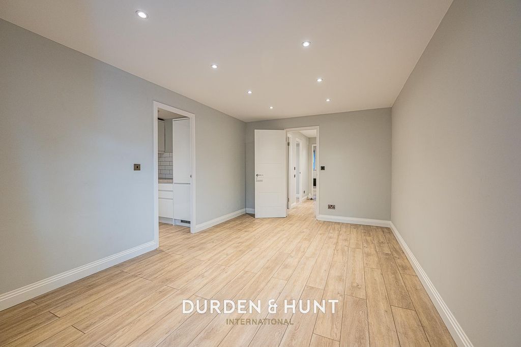 Property photo 3 of 17 Taeping-7.Jpg