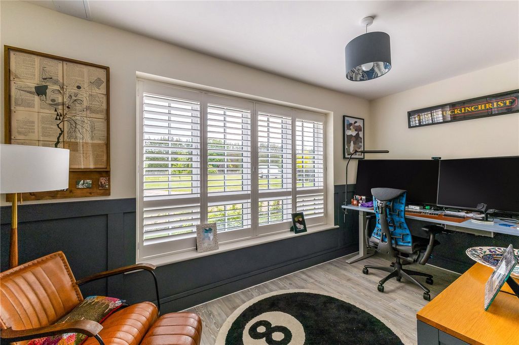 Additional image 9 of 4 bed detached house for saleOak Farm Close, Ascot, Berkshire SL5