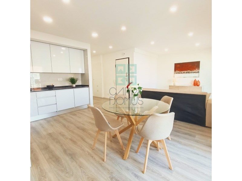 Property photo 2 of 30