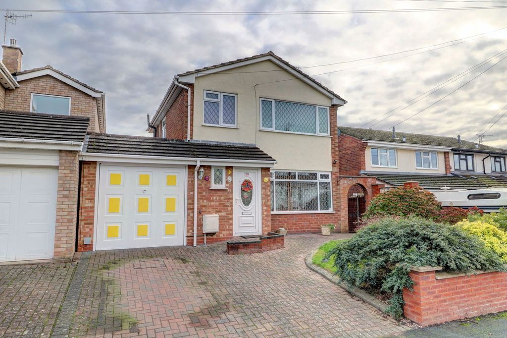 Property photo 1 of 15