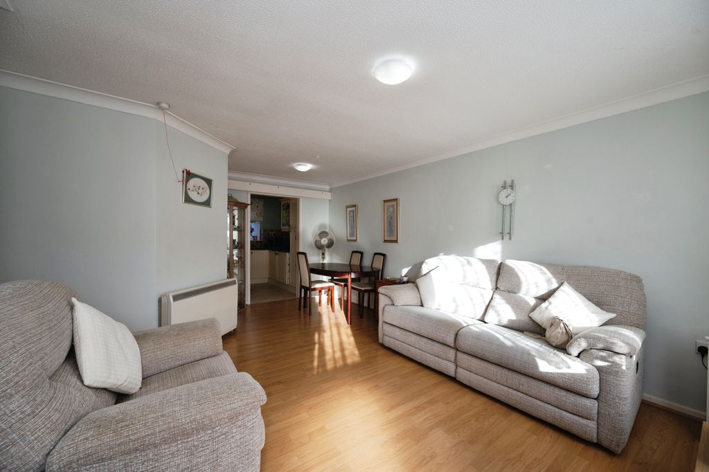 Property photo 2 of 16 Photography