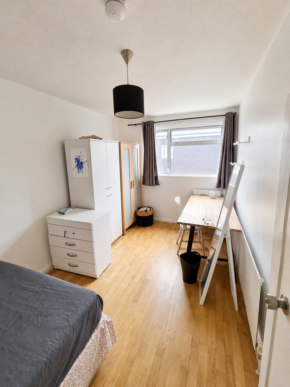 Property photo 2 of 4