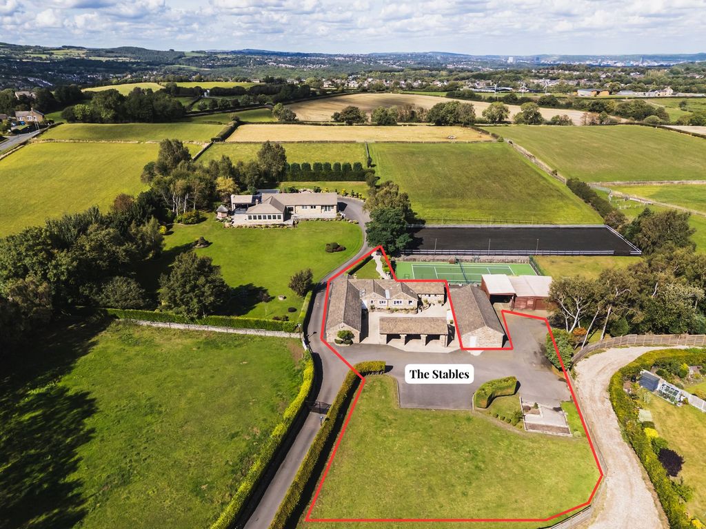 Property photo 1 of 27