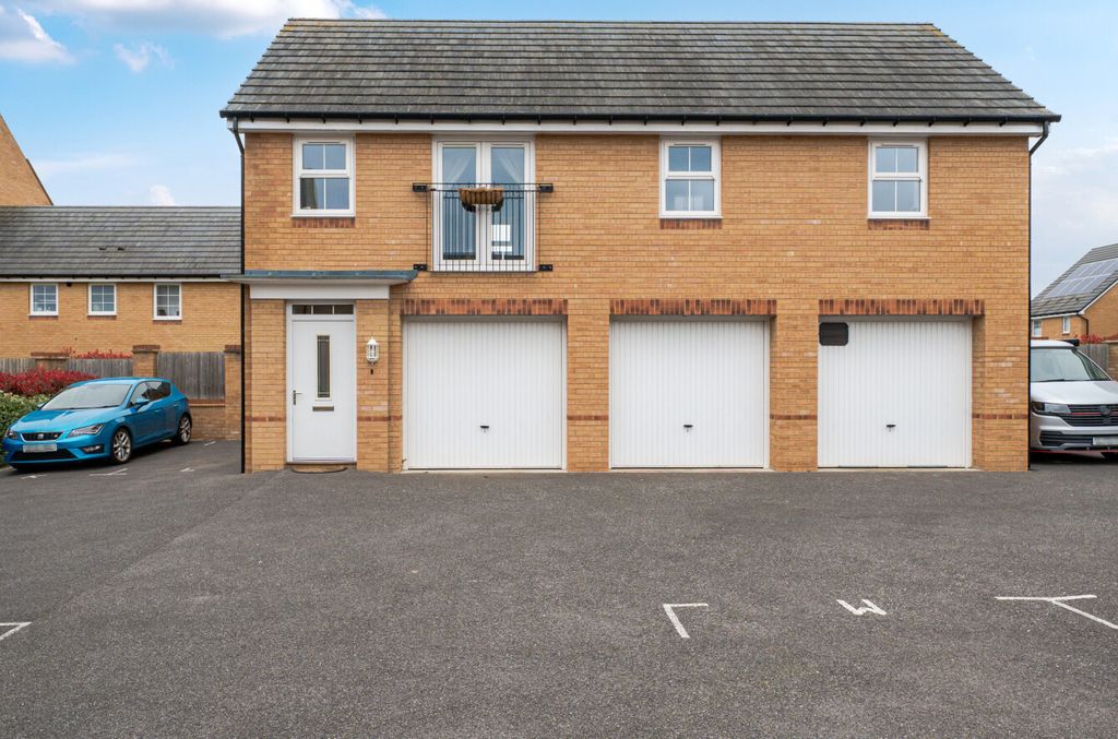 Property photo 1 of 10 1435364-24-69c28B...