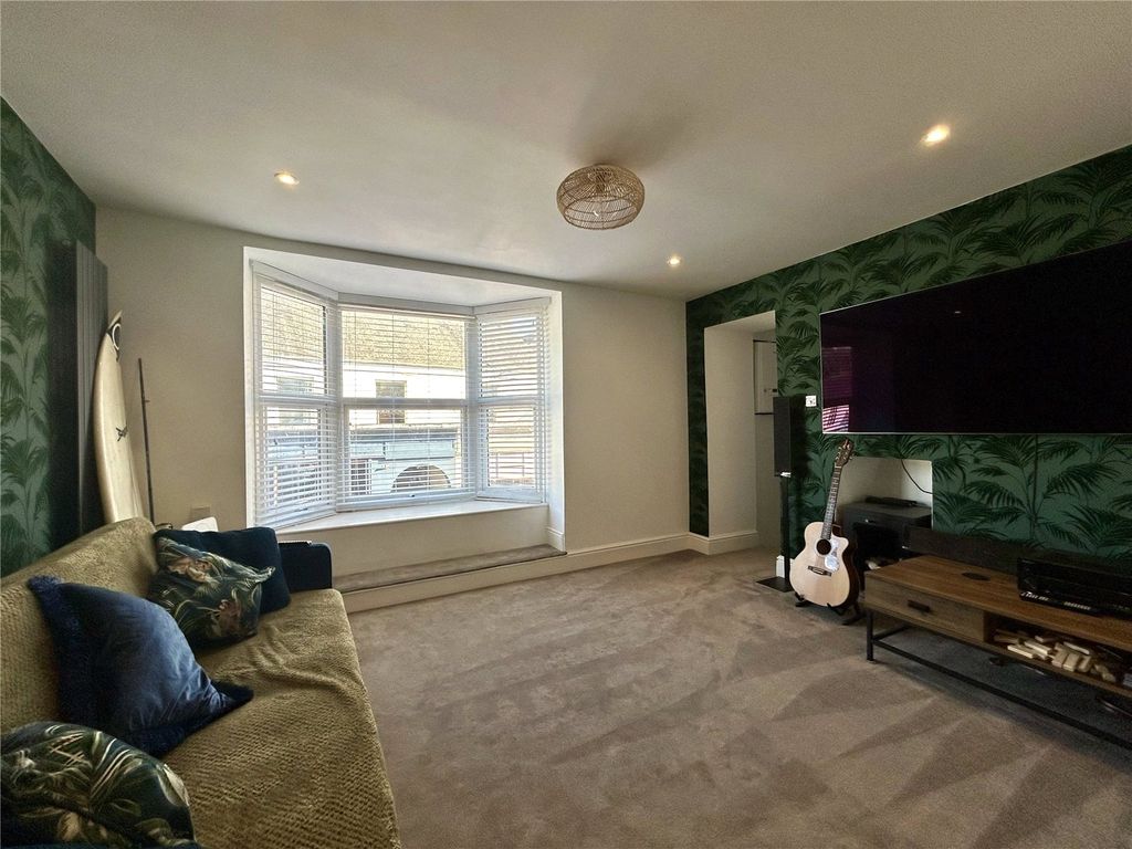 Property photo 3 of 13 Picture No. 04